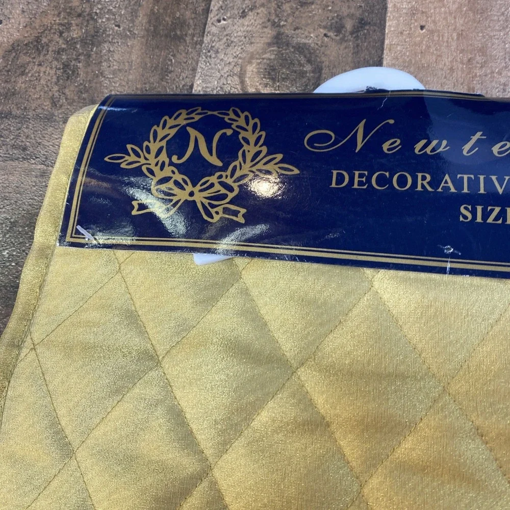 Table Runner 13